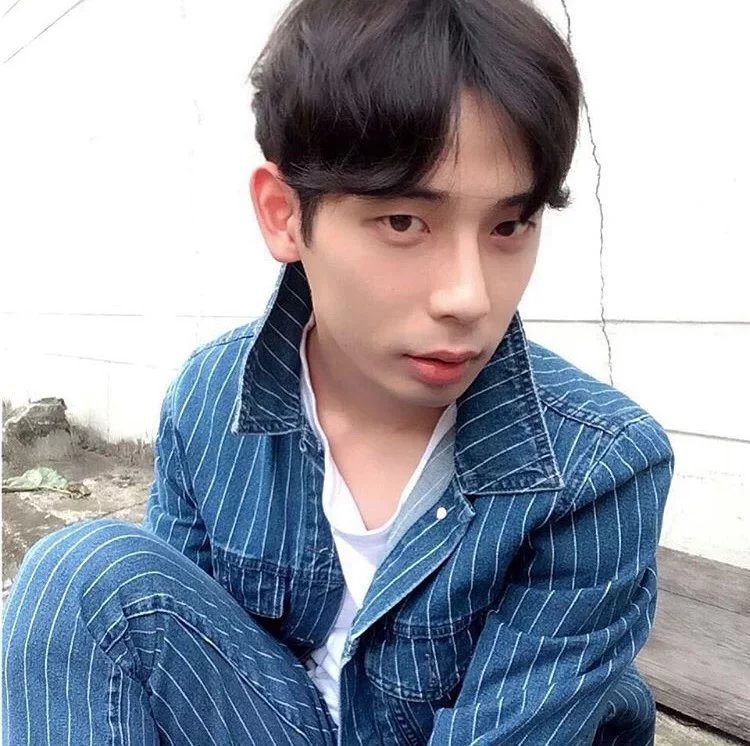 皇甫榕有承
