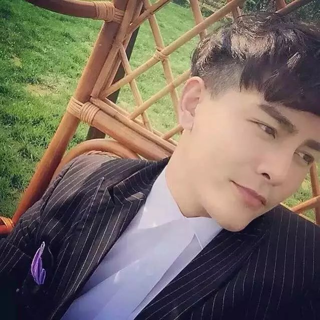 劳春泰言