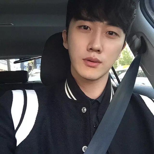 邓力眉娥