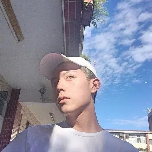 湛曼以琛